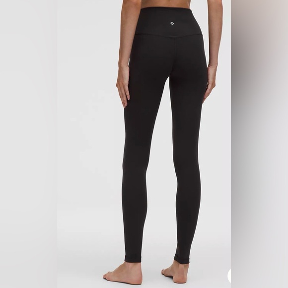 Lululemon high rise waist with pockets sz Small women’s Black Leggings - Picture 2 of 6